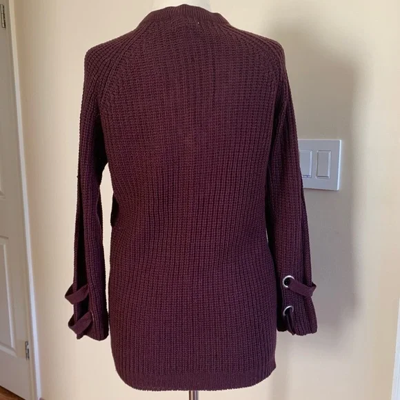 URBAN HERITAGE burgundy Lace Up Knit Sweater S - Picture 5 of 13